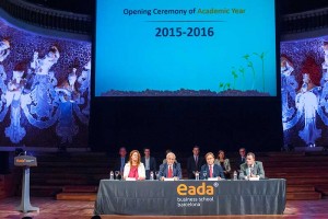 El Palau de la Múscia Catalana volvió a acoger un año más la ceremonia de inauguración del año académico de EADA 2015-16.